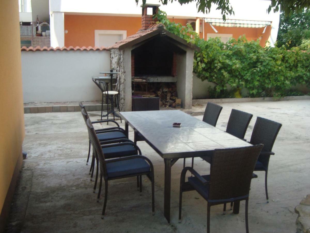Apartment Ilina Vodice Exteriér fotografie